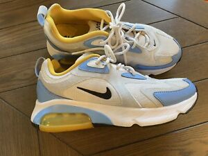 NIKE WOMENS AIR MAX 200 RUNNING SHOES TRAINERS WHITE BLUE Size 8.5