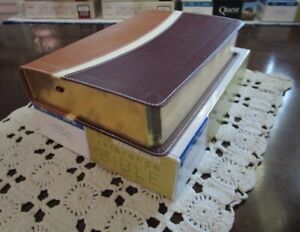NIV 1984 Large Print Reference Bible *12pt* Personal Size *Camel/Burgundy Imit L