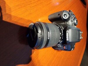 Canon T6I Excellent+ Camera with lens, filters, and flash bundle no issues.