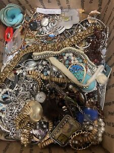 Huge Lot Crafting/Junk/Repurpose Mostly Vintage Jewelry. 14 Lbs! Med FRB STUFFED