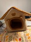 NEW - PET HOUSE - DOG/CAT- 17 x 13 INCHES