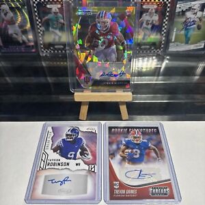 New Listing**3 Card Rookie Auto Lot** With Prizm Cracked Ice Threads Pink & Sage Red