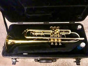 King 601 Trumpet. With Case And Accessories