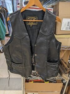 Real Leathers Milwaukee, WI Black Genuine Snap Button Motorcycle Vest Size 44