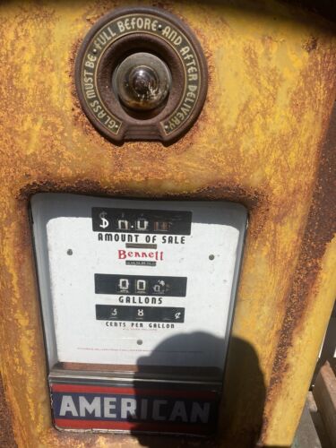 vintage BENNETT 766 gas pump American Gas ⛽️ One Pump Only