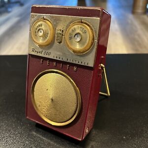 ZENITH ROYAL 500E Burgundy Transistor Radio - Nice Shape USA no Sound