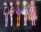Monster High Dolls Lot of 4 + Ever After High Doll Rare Clawdeen Draculara