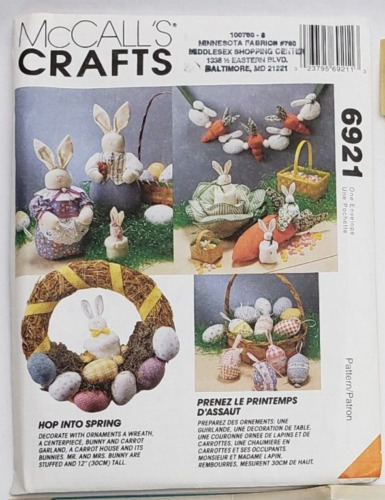 McCall's #6921 Easter Crafts Pattern Easter Spring Bunnies Eggs Carrots UNCUT