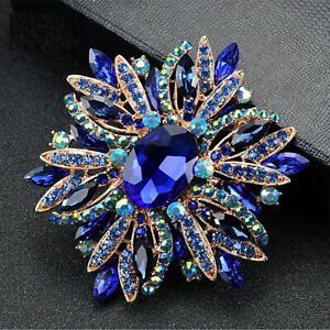 Vintage Style Blue Oval Flower Pendant Brooch Pin Rhinestone Crystal Gold Tone