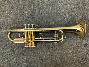 HOLTON Bb ST 308 MF Professional Trumpet