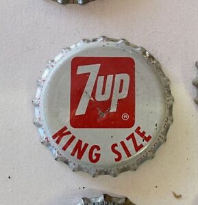 New ListingSODA cap crown Seven Up 7 cone can flat bottle acl label cork top MOOREHEAD MN