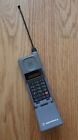 Vintage Motorola Mobile Brick Flip Phone 76444NARSB (circa 1997)