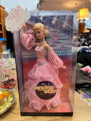 2011 Mattel Dancing with the Stars Waltz Barbie Pink Label New In Box