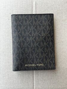 MICHAEL KORS Jet Set Travel Passport Holder Wallet - Brown New Without Tags