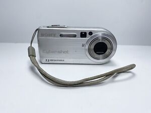 Sony Cyber-Shot DSC-P150 7.2MP Digital Camera - Silver CAMERA ONLY *READ*