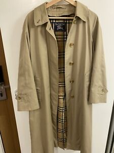 womens vintage burberry trench coat