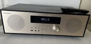 Insignia NS-HAIOR18 All-In-One CD Stereo Shelf Audio System W/Remote. Tested!!!