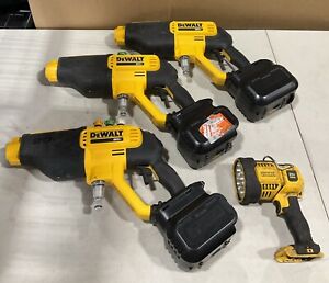 USED DeWalt DCPW550 (3) Power Cleaner & DCL043 Job site LED SPOTLIGHT LOT OF 4