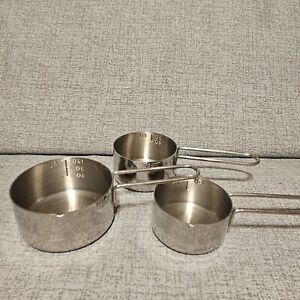 3 Vollrath Stainless Steel Measuring Cups 1/4 1/2 3/4