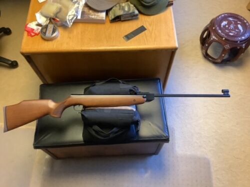 Weihrauch HW85,  .177 AIR RIFLE W/Box and Papers, Rare Long Barrel, Little Used.