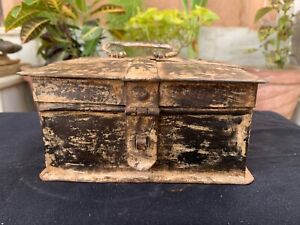 Antique Collectible Iron Decorative Home Restaurant Collecting Item Save Box