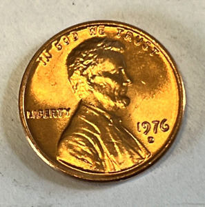 1976 D Lincoln Memorial Penny - UNC - Beautiful Red Tone. Combined Shipping.