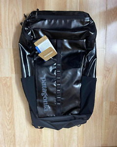 PATAGONIA Black Hole 25L Backpack #49297, New With Tags