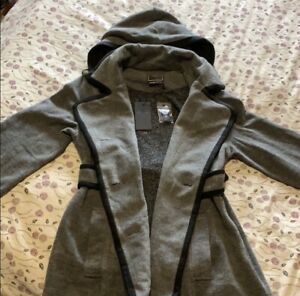 NEW Obey cotton trench coat with removable hood Women Large