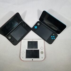 Lot Of Nintendo 3DS and 2DS Portable Handhelds *Parts And Repair*