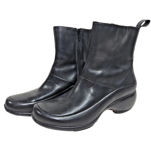 Merrell Spire Black Leather Winter Boots. Women's Size 8.5 (UK 6, EUR 39)