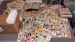 VINTAGE SPORTS CARD LOT 64 TO 30 YEARS OLD!!! MANTLE, MAYS, CLEMENTE???