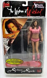 Plastic Fantasy The Women of Wicked Syndee Steele Autographed Variant Figure