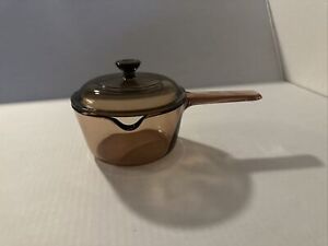 Pyrex Corning Vision Ware Amber 1L Glass Cooking Pot with Pour Spout and Lid