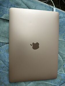 New ListingApple MacBook Air 13in (256GB SSD, M1, 8GB) Gold Read Description