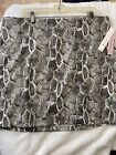 AQUA Curve 1x  Black/White/Gray Snakeskin Faux Leather skirt back zip