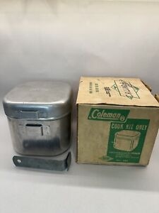 New ListingColeman 501-960 Cook Kit w/ Handle and Box
