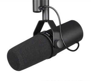 Shure SM7B Cardioid Dynamic Vocal / Broadcast Microphone NEW US