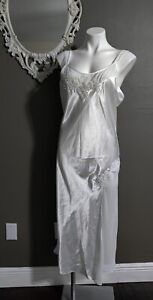 Vintage Intima Belle Donna Bridal Satin Nightgown Sexy Bead Embroidery Large EUC