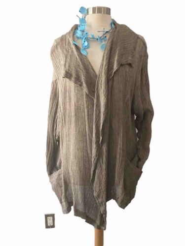 THE SUMMER ESSENTIAL NATURAL LINEN GAUZE JACKET BY SHIRIN GUILD OS