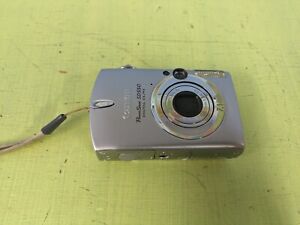 Canon PowerShot ELPH SD550 Digital Camera Untested Battery Door Issues