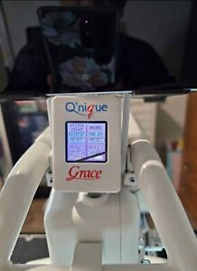 Qnique 15R Quilting Machine & Q-Zone Queen Frame