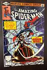 AMAZING SPIDER MAN #210 (Marvel Comics 1980) -- 1st Appearance MADAME WEB -- NM-