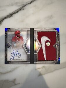 2023 Topps Transcendent Joey Votto 1/1 Nike Patch Auto