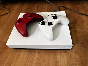 Xbox One X 1TB White Special Edition