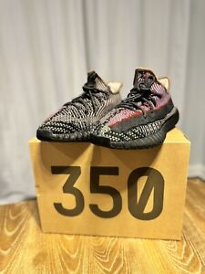 Size 10 - adidas Yeezy Boost 350 V2 Yecheil Non-Reflective (With original box)