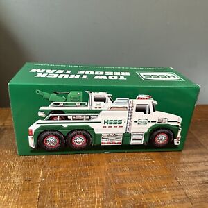 2019 HESS Tow Truck Rescue Team NEW IN BOX