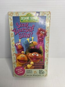 Vintage Sesame Street Sing Yourself Silly VHS Tape Movie 1990