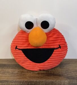 Sesame Street Elmo Giggle Face Laughing 9