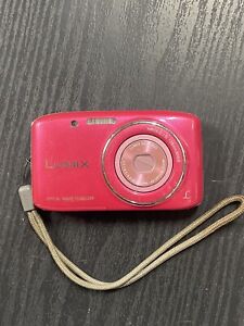 New ListingPanasonic LUMIX DMC-S2 Pink Digital Camera. 4X Zoom Optical Image Stabilizer