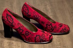 RARE Yves Saint Laurent Red and Black Silk Crepe Embroidery Floral Heels